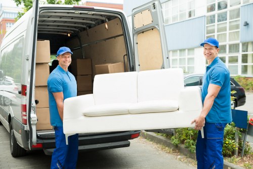 Man and van service for Shoreditch flat and furniture moves