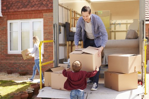 Removal van service for Shoreditch home and flat moves