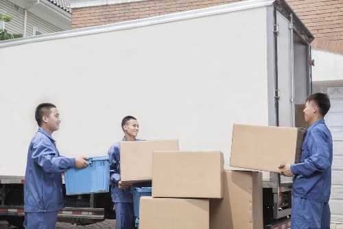 Student relocation service covering Shoreditch and nearby East London