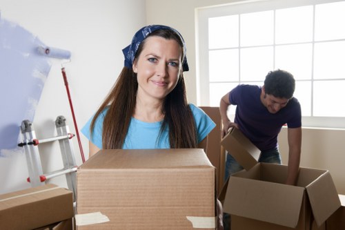 Packing and loading service for a home move in Shoreditch