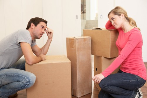 SSL-encrypted online checkout for Shoreditch moving services