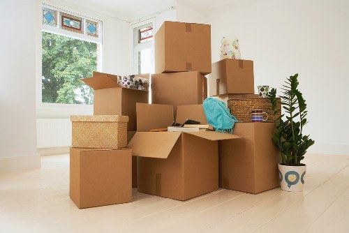Moving van and access challenges typical of Shoreditch properties
