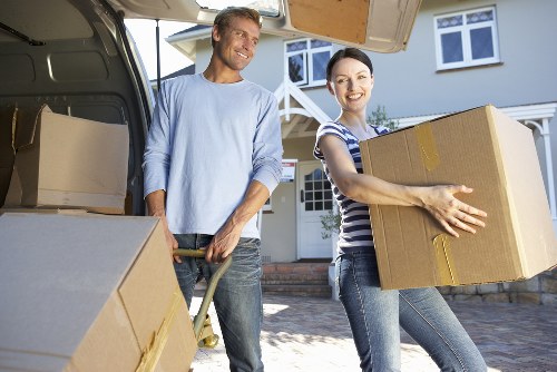 Flexible storage solutions for moving and renovation needs