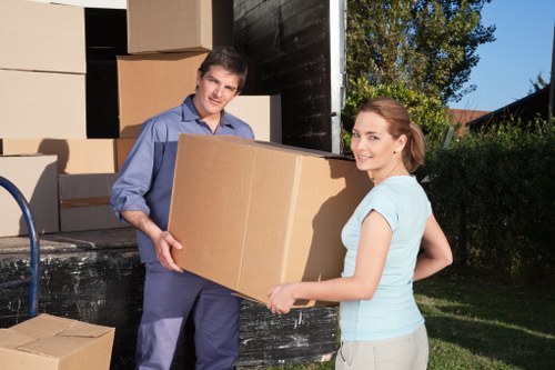 Truck hire support for Shoreditch residential and commercial moves