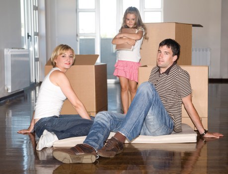 Reliable Shoreditch man with van service for homes and businesses